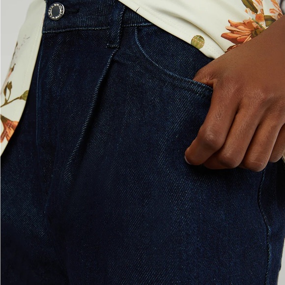 WEWOREWHAT HIGHRISE PLEATED WIDE LEG JEANS RAW WASH - Picture 3 of 9